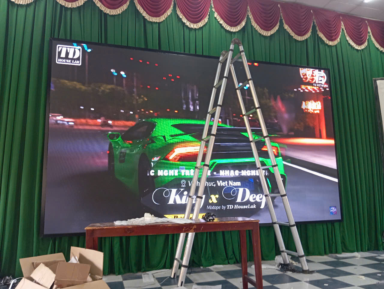Lắp Đặt Màn Hình LED hội nghị đúng kỹ thuật