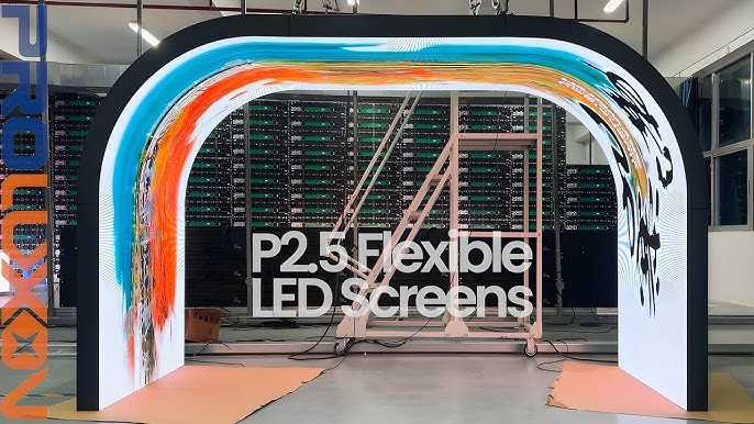 Màn Hình LED Uốn Cong
