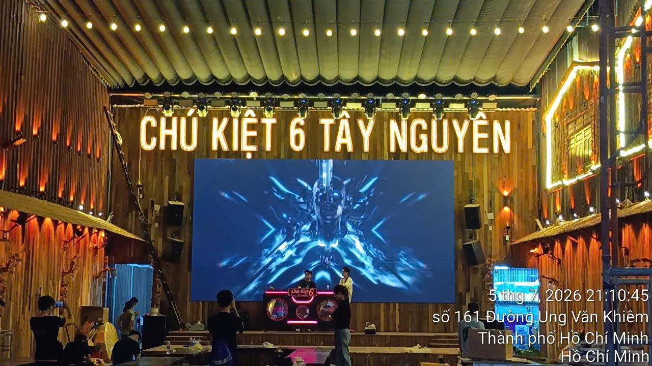 Lắp đặt màn hình LED P2.5 Nhà Hàng Chú Kiệt 6 tại Bình Thạnh, TP.HCM