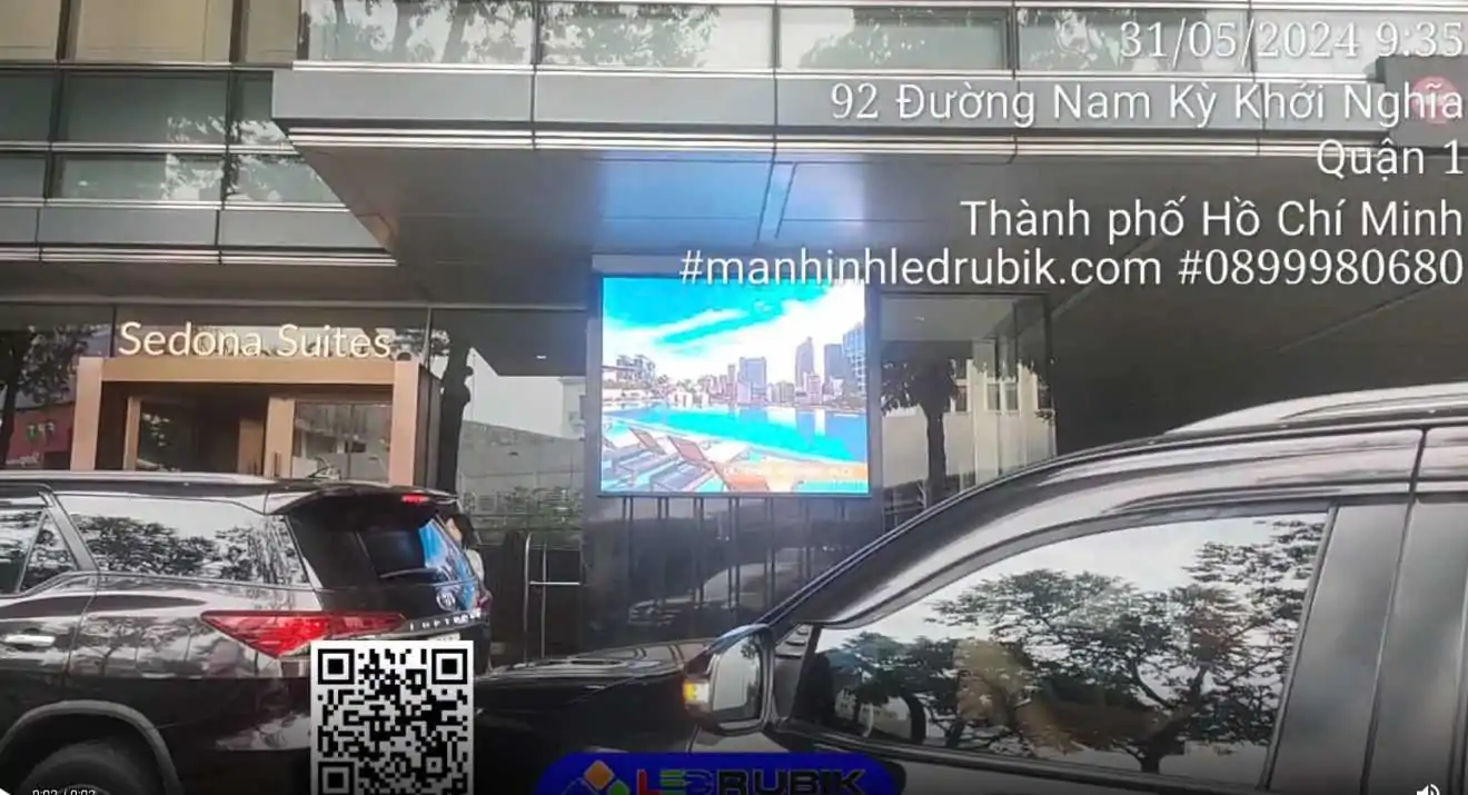 Màn hình LED quảng cáo ngoài trời lắp đặt tại Sài Gòn Centre